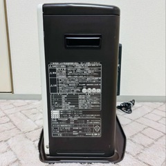 TOYOTOMI 石油ファンヒーター トヨトミ LC-SL53C-W 7.0L 木造：14畳、コンクリート：19畳、タンク：7.0L チャイルドロック付きの画像