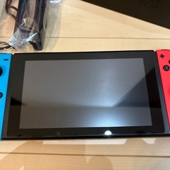 Nintendo Switch ネオンオレンジ・ブルーの画像
