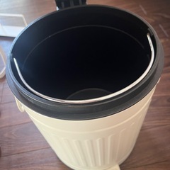ニトリ　ペダルペールゴミ箱　2個セット　 の画像