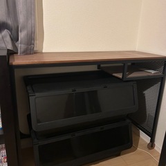 IKEA フェルボ　デスクの画像