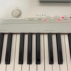 電子ピアノ　カシオ　プリヴィア px135 の画像