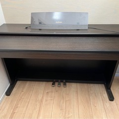 ピアノの画像
