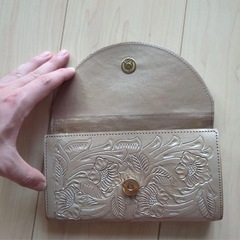 早い者勝ち！定価３万GRACE CONTINENTAL 長財布  牛革 レザー の画像