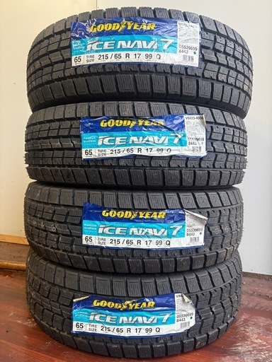 新品❗️215/65/17冬グットイヤー
