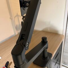 エルゴトロン モニターアーム 売却します。の画像
