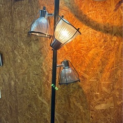 L2103 フロアライト インダストリアル ヴィンテージ風 フレーム歪みありの画像