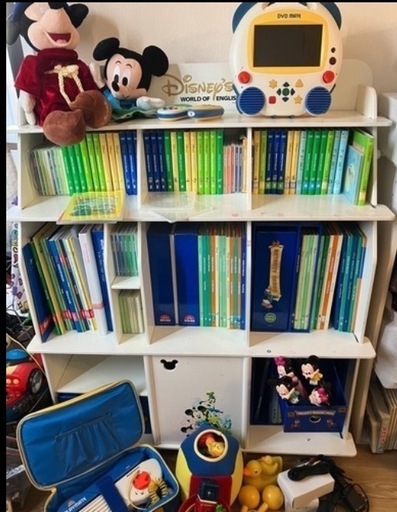 【中古】ディズニー英語教材　world family  子供用品 キッズ用品 幼児教育 ディズニー英語教材フルセット (R-T) 桃山台のキッズ用品《幼児教育