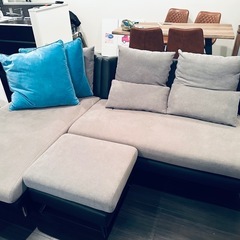 ソファ、テーブルセットの画像