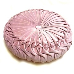 ニトリ　デコホーム　インテリア　花 円形クッション　ダリア　RO PU ピンク　パープル　紫の画像