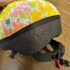 幼児ヘルメットの画像