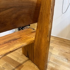 天然木ベンチ
の画像