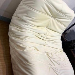 一人掛け トーゴ ソファローソファ フロアソファ リプロダクの画像