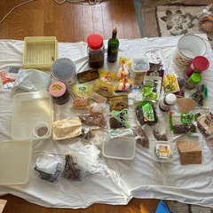 キッチン用品　調理器具　食器などの画像