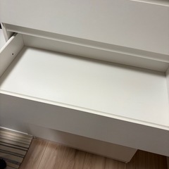 衣装タンスの画像