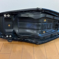 GN125-2F 純正シート｜状態良好｜破れなしの画像