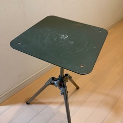 盆栽作業台　植物作業台　塊根　盆栽の画像