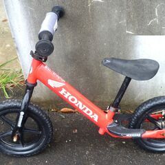 ストライダー　ホンダ限定　赤の画像