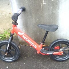 ストライダー　ホンダ限定　赤の画像