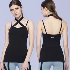 AUMNIE ヨガタンクトップ　黒Mサイズの画像