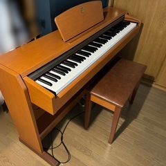 【5000円】YAMAHA 電子ピアノ クラビノーバ CLP-220 椅子付【分解渡し・全鍵盤音出しOK】の画像