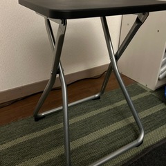 IKEA 折り畳みスツール の画像