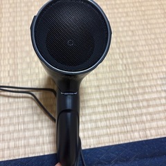 黒色ドライヤーの画像