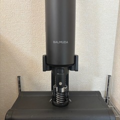 バルミューダ　掃除機の画像