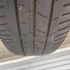 日産セレナ c27系 サマータイヤと純正アルミ4本セットの画像