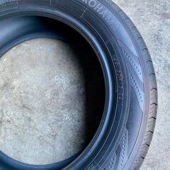 YOKOHAMAタイヤ BluEarth-RV03 195/60R16 89V 中古タイヤ4本セットの画像