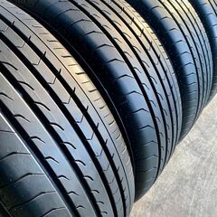YOKOHAMAタイヤ BluEarth-RV03 195/60R16 89V 中古タイヤ4本セットの画像