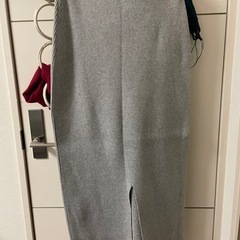 【未使用新品】ニットスカート　タイトロング　レディース American Holic の画像