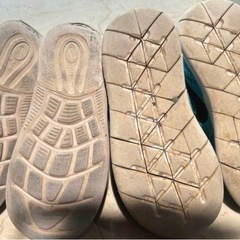 NIKEナイキスニーカー　2足セット　男の子 青黒　外遊び用　キッズシューズの画像