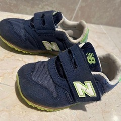 ニューバランス キッズ スニーカー 14.5cm 2足セットまとめ買いの画像