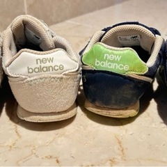 ニューバランス キッズ スニーカー 14.5cm 2足セットまとめ買いの画像