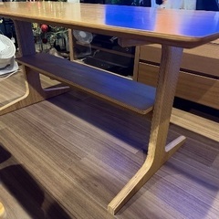 【無印良品】リビングでもダイニングでもつかえるテーブル&ソファチェアの画像