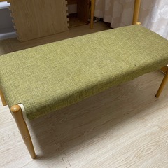 ダイニングテーブル　ベンチの画像