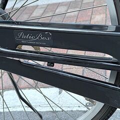 【27インチ 軽快車】中古 自転車 黒 シティサイクル パティオボックス かご付き・リアキャリア付き・オートライトの画像