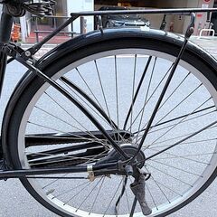 【27インチ 軽快車】中古 自転車 黒 シティサイクル パティオボックス かご付き・リアキャリア付き・オートライトの画像
