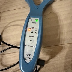 お話し中美顔器　美顔ローラーの画像