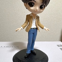 BTS のフィギュアの画像