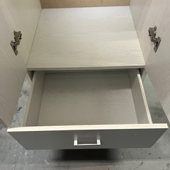 ニトリ　白タンス　　の画像