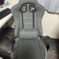 ゲーミングチェアの画像