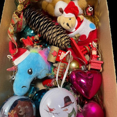 松ぼっくり付きクリスマスツリー　電飾 オーナメント　他おまけ付き 180cmの画像