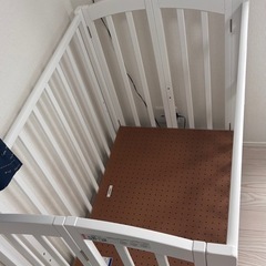 KATOJIベビーベッドの画像