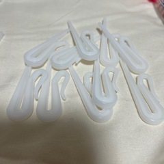 カーテンフック
の画像