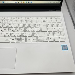 ノートPC/白/i7/8GB/SSD256GB/Office2024/NECの画像
