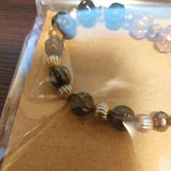 【四季の森フォレオ周辺】ハンドメイド ガラスビーズ ブレスレット ブラウン系 16cm 大人可愛いの画像