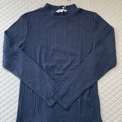 タグ付　キューティーブロンド　長袖カットソー　の画像