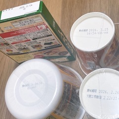 食品セット カップラーメン、カレーの画像