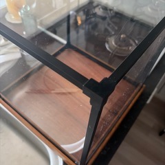 スチールショーケースの画像